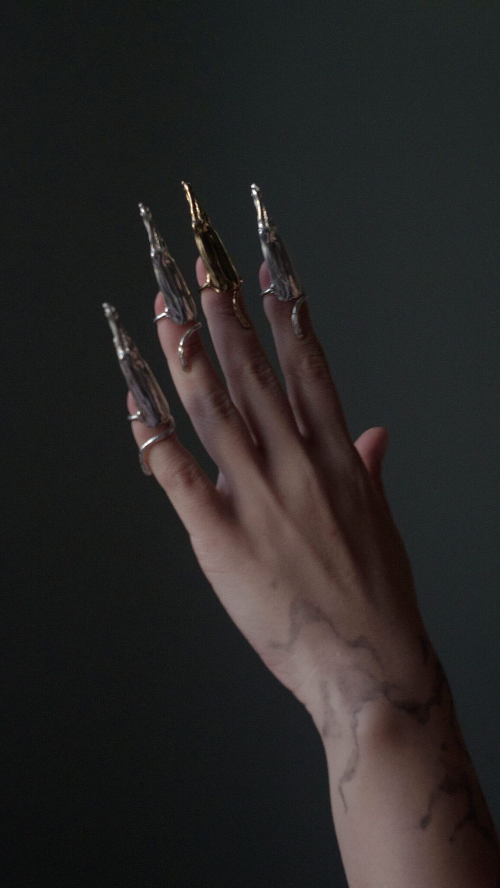 Кольцо Ноготок