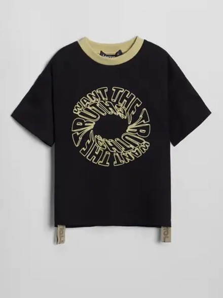 Черная футболка для мальчика в школу