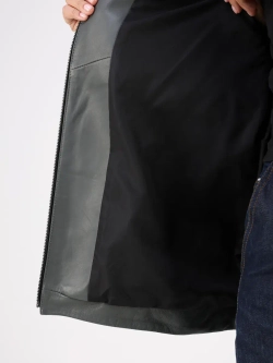 Кожаная куртка демисезонная с капюшоном