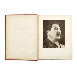 Шиловский В. А. Пять лет московского метро. Худ. М. И. Зеликсон, 1940.