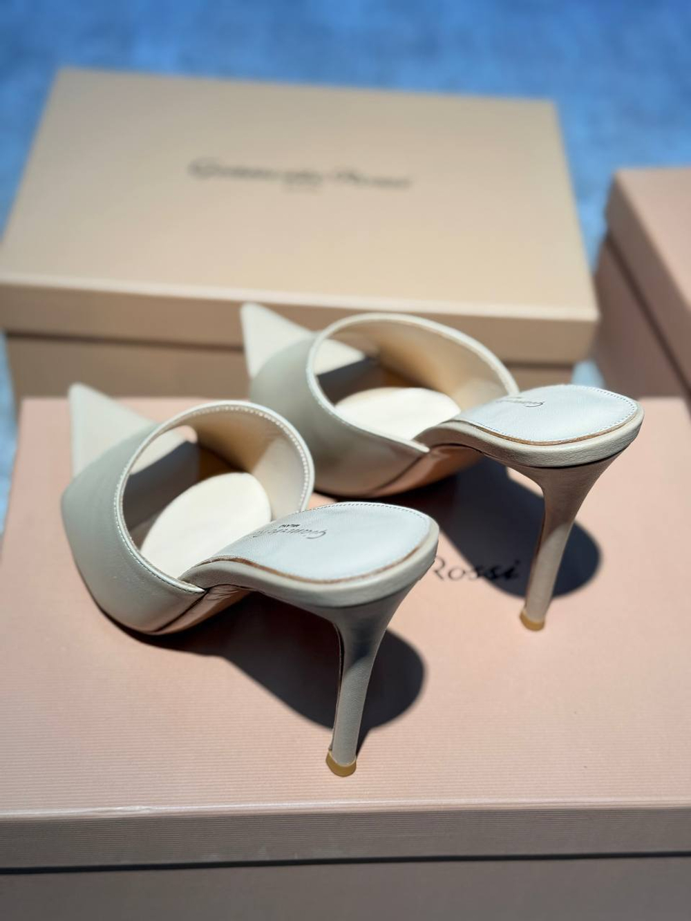 Босоножки Gianvito Rossi