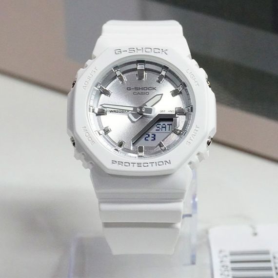 Наручные часы Casio GMA-P2100VA-7A