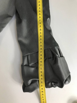 Жакет Nadin красивый, визуально на 42 размер