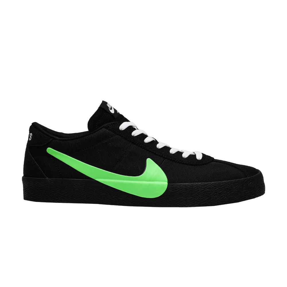 Bruin low nike on sale
