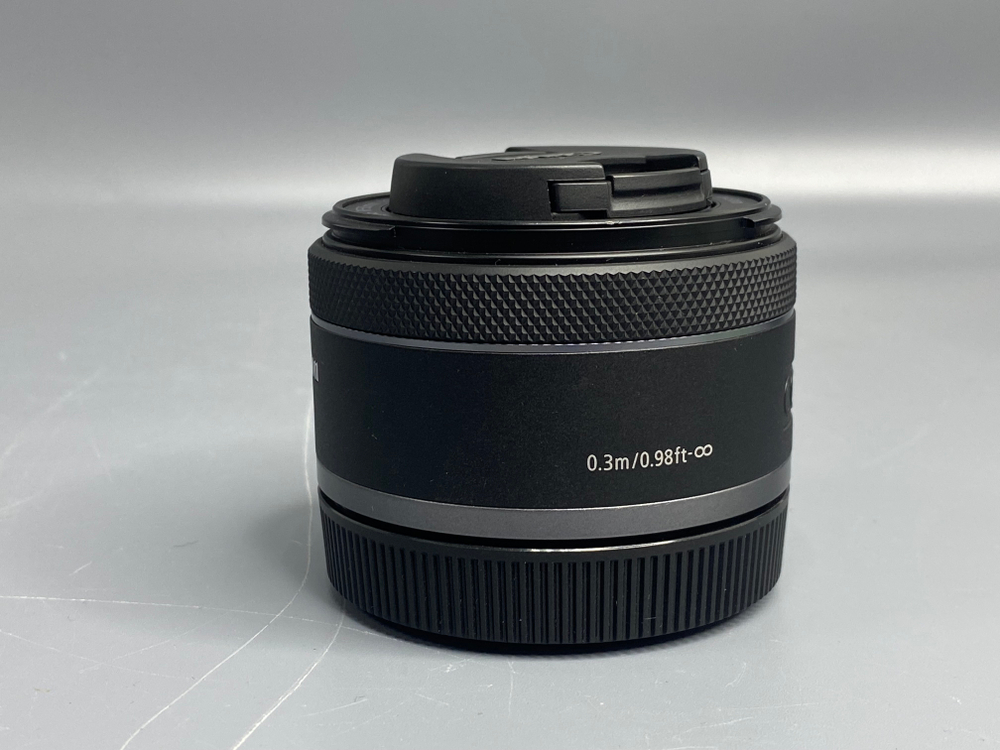 Canon RF 50mm 1.8 STM