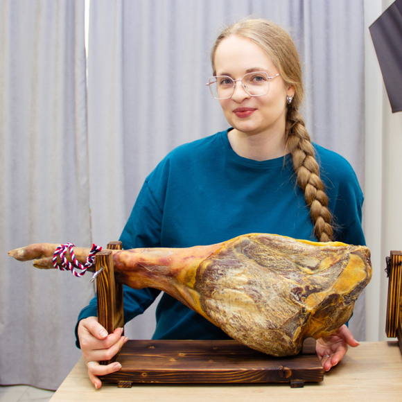 Сибирский хамон "Отрок" 10 месяцев