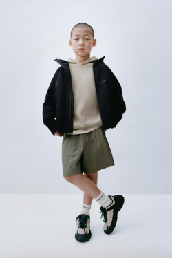 ZARA ЛЕГКАЯ КУРТКА С КАПЮШОНОМ WATER REPELLENT, ЧЕРНЫЙ