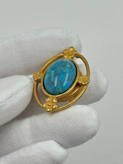 Накладка на пуговицу с голубой вставкой