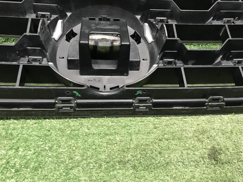 Решетка радиатора VW Teramont (2017-2022)
