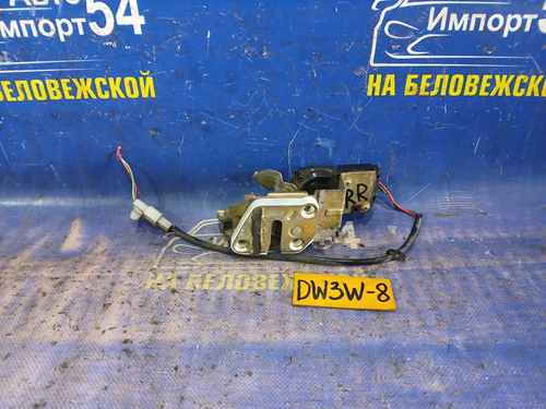 Замок двери задней правой MAZDA DEMIO 1998