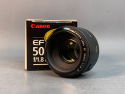 Canon 50 mm 1.8 II