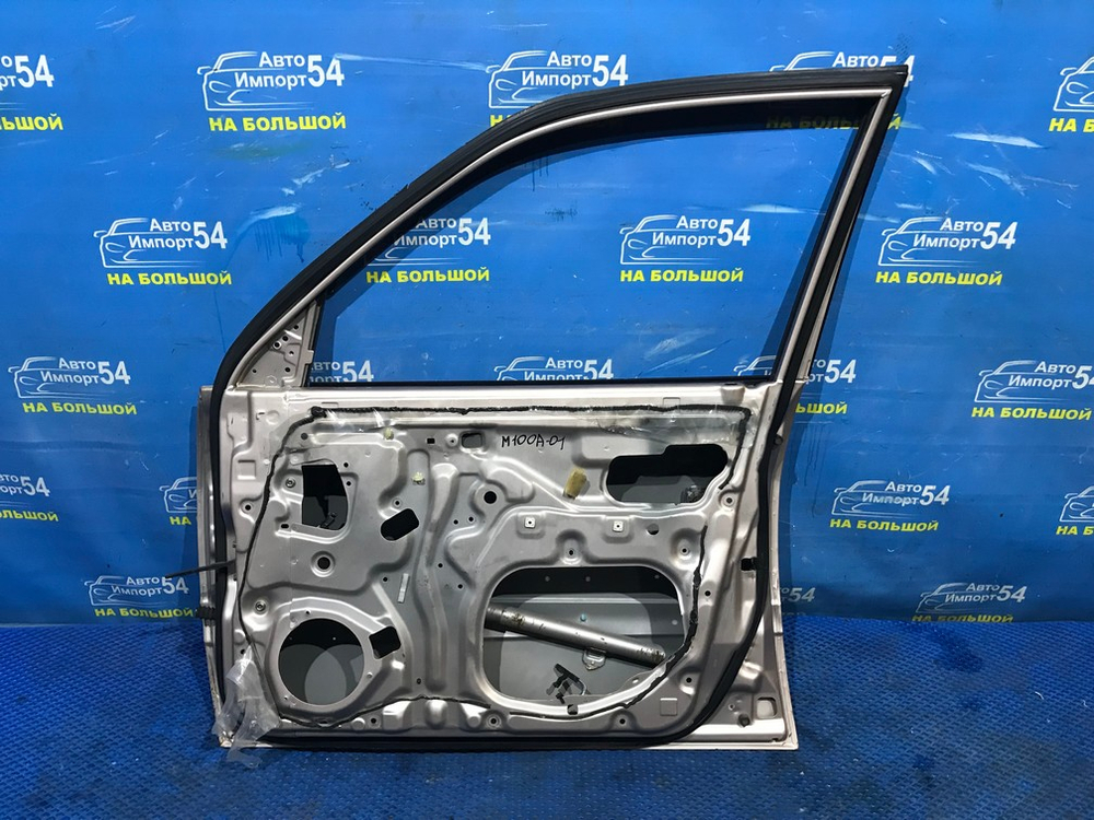 Дверь передняя правая TOYOTA DUET 2000-2004