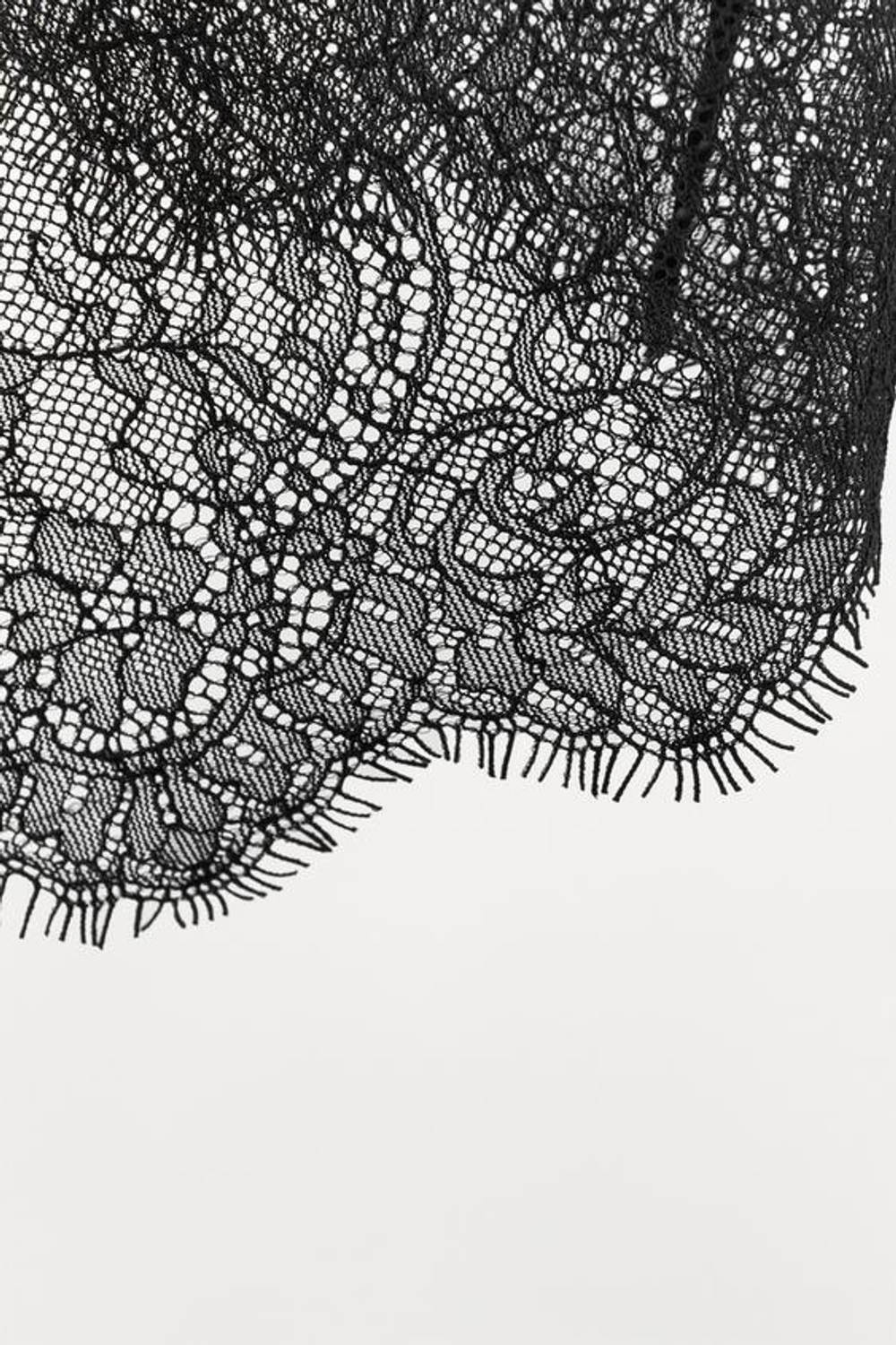 ZARA КРУЖЕВНОЙ ТОП АСИММЕТРИЧНОГО КРОЯ, ЧЕРНЫЙ