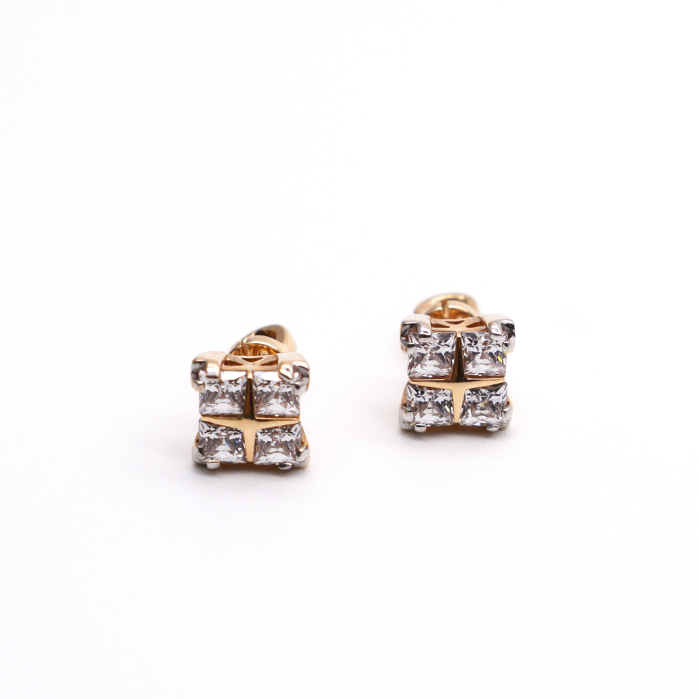 Пусеты со Swarovski