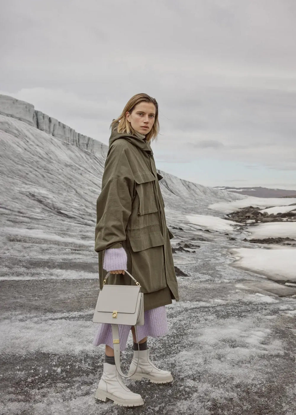 POLENE СУМКА NUMERO SEPT, ЦВЕТ МЕЛА