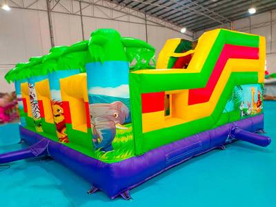 Коммерческий надувной батут "Сафари-джунгли ЭКСТРА", 5*5*2,5 м