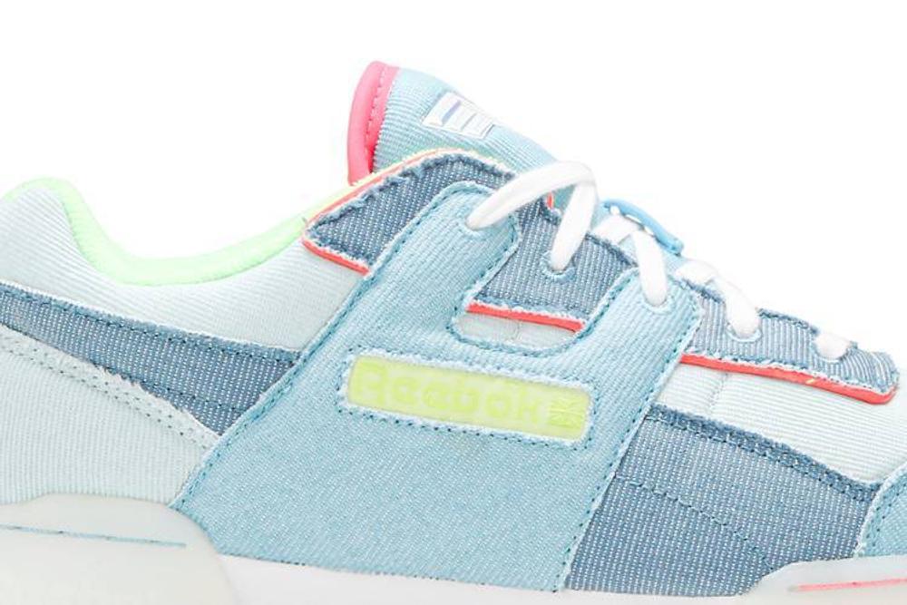 Кроссовки Reebok Workout Plus
