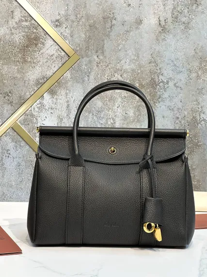 Сумка Loro Piana Loom L25 из зернистой кожи