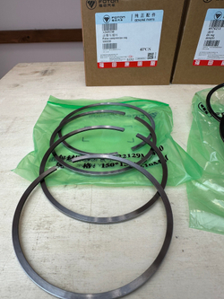 Комплект поршневых колец на 4 поршня  Cummins isf 2.8