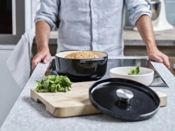 KitchenAid Чугунная кастрюля 22 см 3,3 л черная