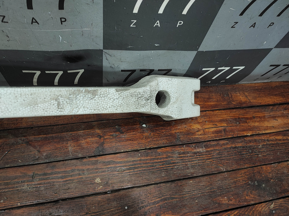 Абсорбер переднего бампера Mazda CX-5 1 (KE) 11-17 Б/У Оригинал KD5350111