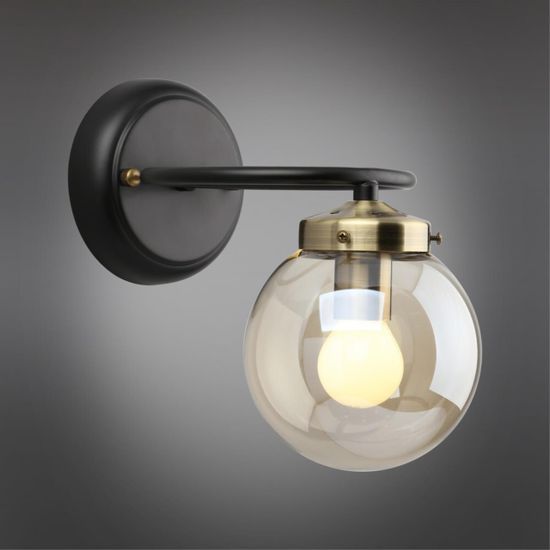 Светильник настенный (Бра) OML-94001-01