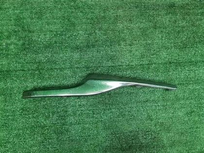 Молдинг передний левый Toyota LC Prado 150 (17-20)