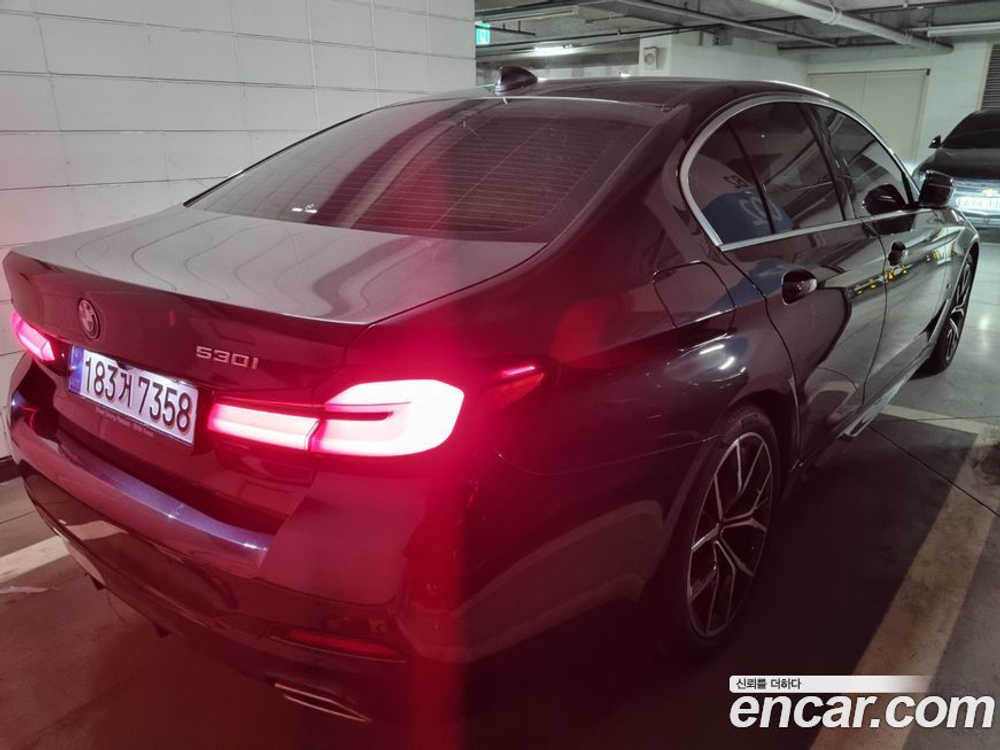 BMW 5 Series (G30) 530i M Sports (08.2021)