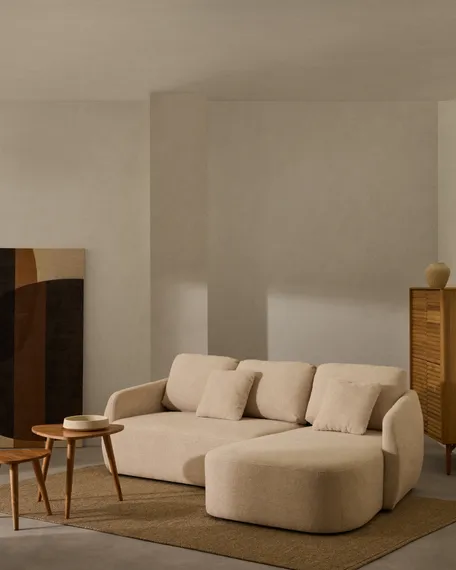 Трехместный диван-кровать Laira 246 см с правым шезлонгом, шенилл цвета экрю