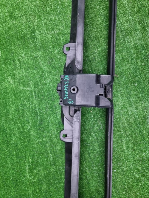 Воздуховод радиатора нижний BMW X6 G06 (2019-2023)