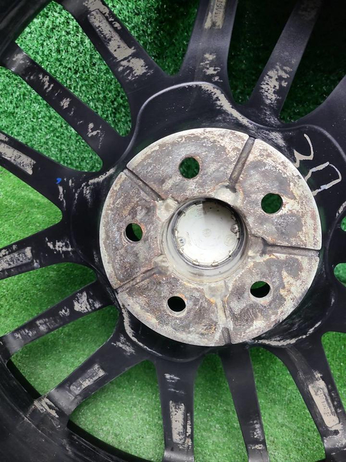 Диск литой R21 Maserati Levante (2016-2024) перед