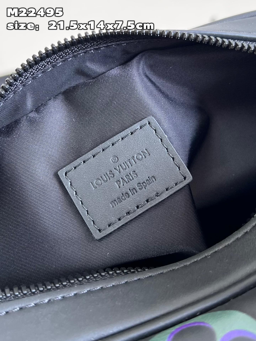 Louis Vuitton Comet Messenger PM