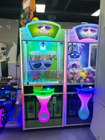 Призовой аппарат Прищепка «Happy Droid»