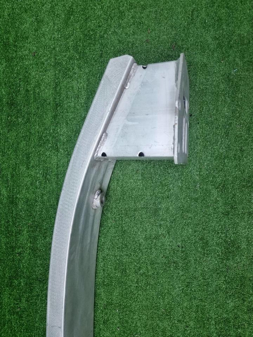 Усилитель передний Omoda C5 (2022-н.в.)