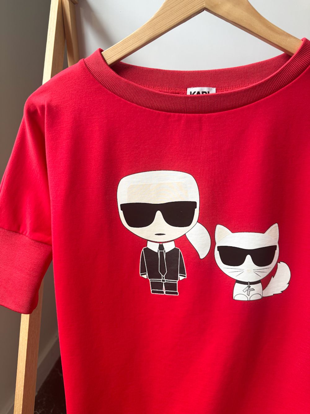 Платье Karl Lagerfeld, 140