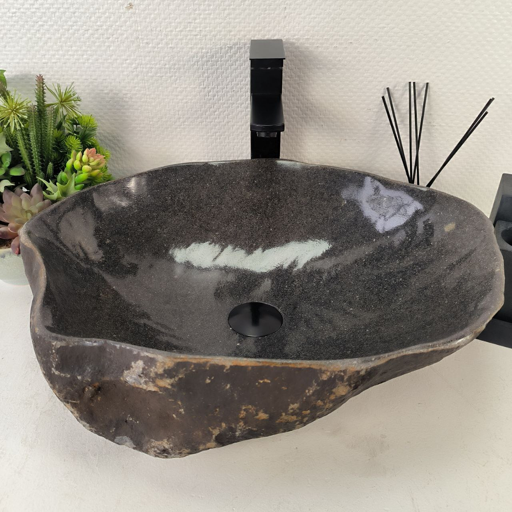 Раковина из речного камня RS-65059 52*41*15 0862