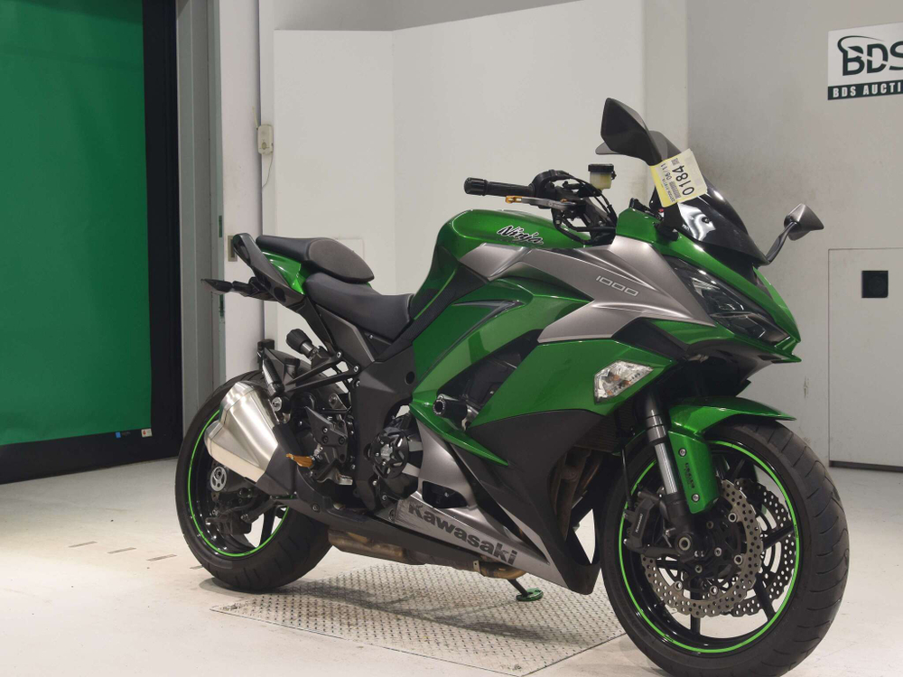Kawasaki Ninja 1000A 049562