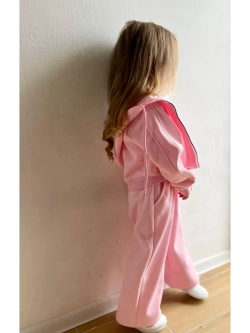 Костюм спортивный