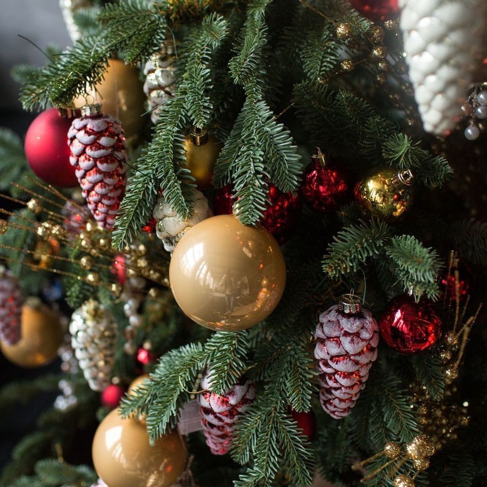 Искусственная ель на ножке «Датская» (хвоя Литая) 150 см / 1.5 м