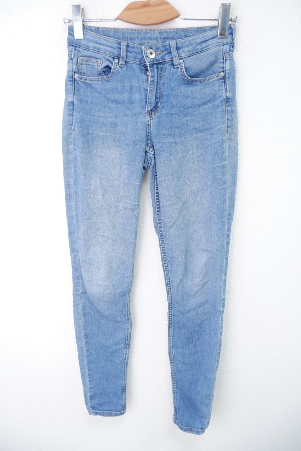 Джинсы H&M светлые 42 размер