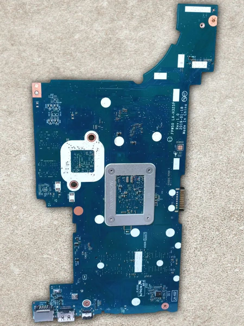 Материнская плата HP 250 G8/15-DW LA-H325Р