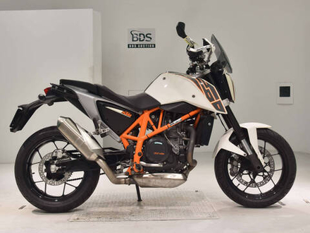 KTM 690 Duke