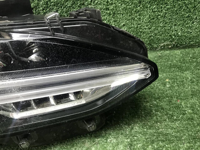 Фара правая Volvo V90 2 (2016-2020) Full LED