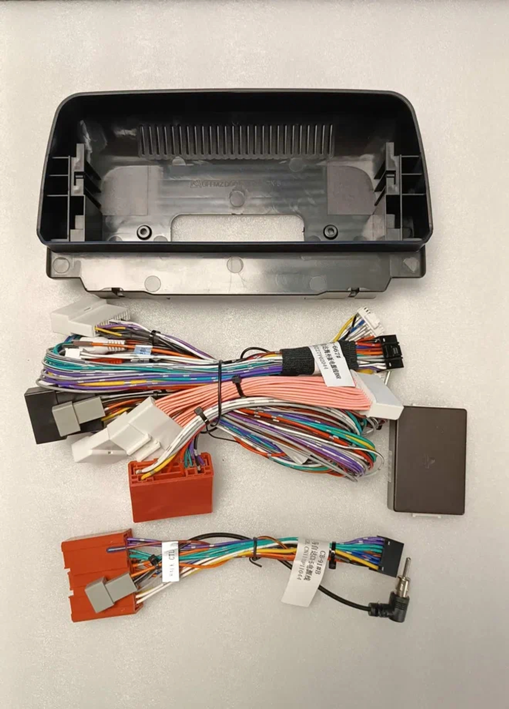 Магнитола для Mazda CX-5 2017-2021, CX-8 2017-2022 (левый руль) - Carmedia MKD монитор 12.5" в стиле LEXUS на Android 12, TS10, CarPlay, 4G SIM-слот