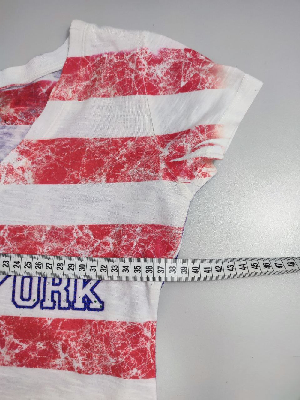 Футболка яркая 42-44 размер