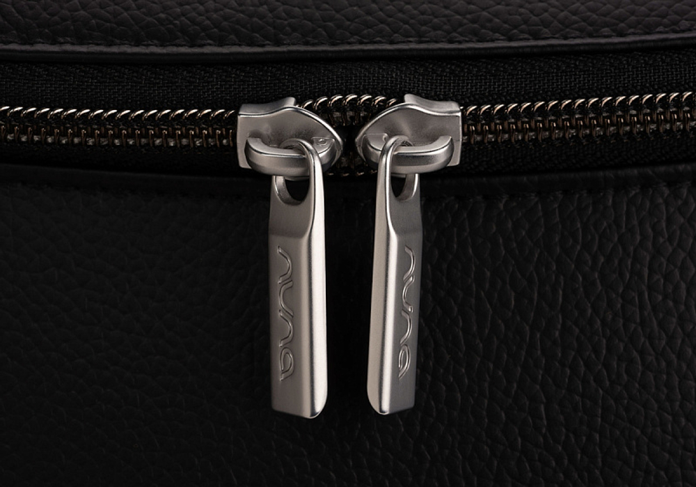 Cумка для коляски Nuna Essential BMW Element