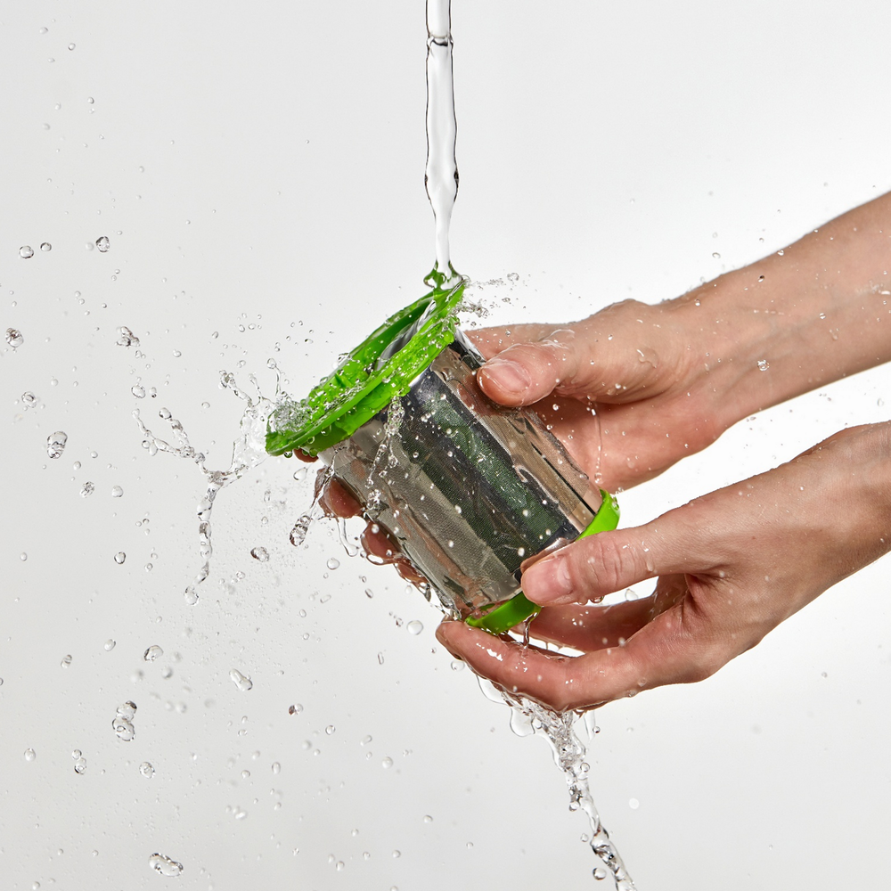 Пылесос вертикальный акк. Greenworks SV24532, 24V, б/щет, 350 Вт, 21 кПа, электрощетка, 3 насадки, LED, белый+зеленый, 1х4Ач и ЗУ (4702007UB)