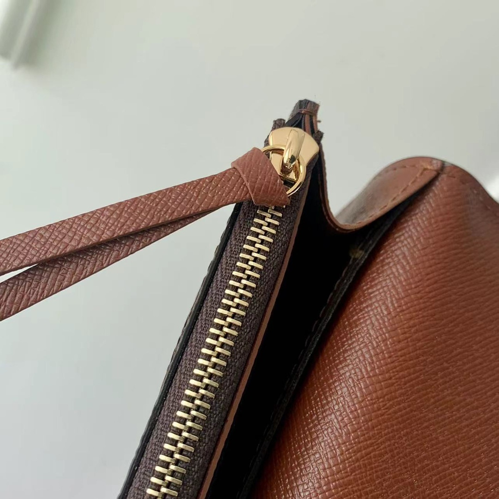 Louis Vuitton Emilie Wallet