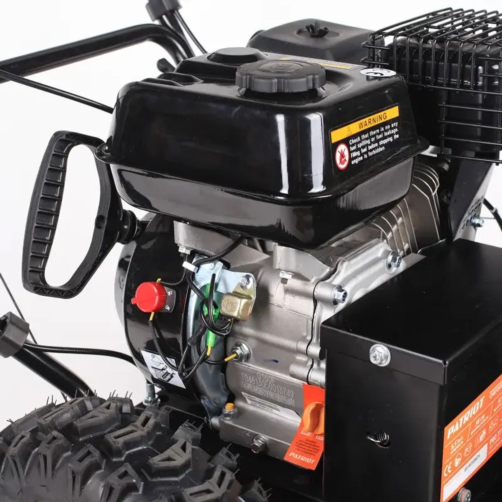 PATRIOT PRO 777 S снегоуборщик бензиновый 5.5 л.с. ковш 56 см, выброс 13 м, 4 вперед/2 назад 426108460