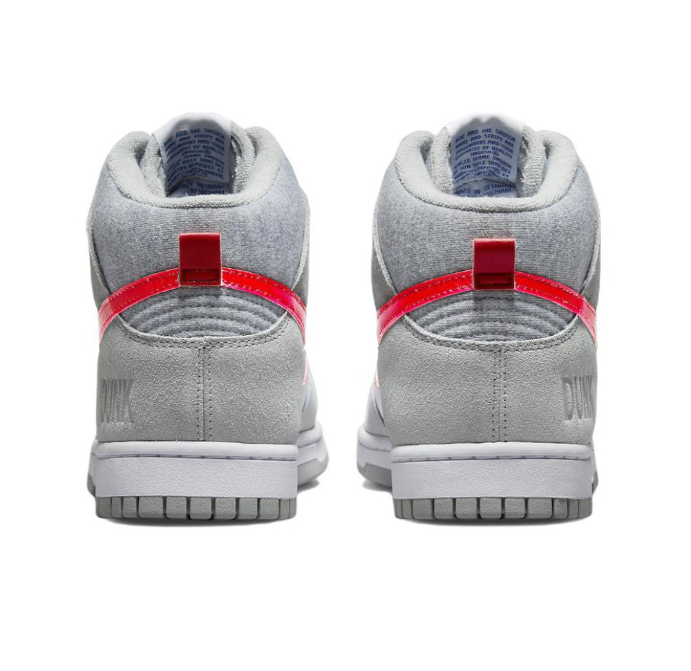 Кроссовки Nike Dunk High SE 'Athletic Club - Light Smoke Grey Gym Red' DJ6152-001